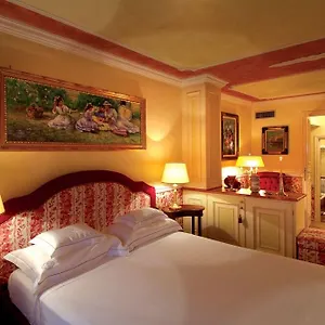 **** Hotel Petit Palais De Charme Italien